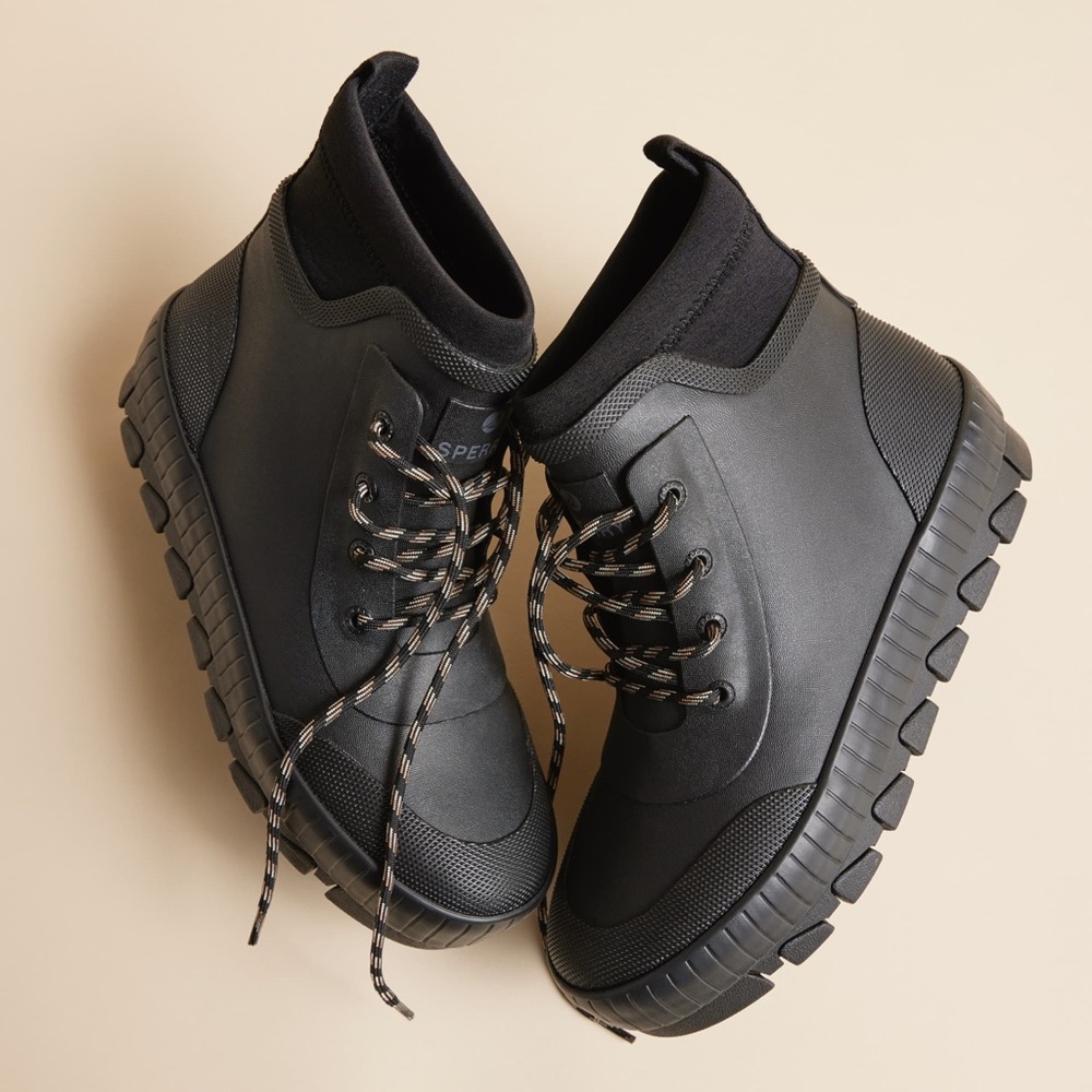 Sperry Torrent Rubber Lace Up Boots size 6.5 new